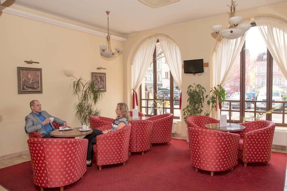 česká Koruna Hotel