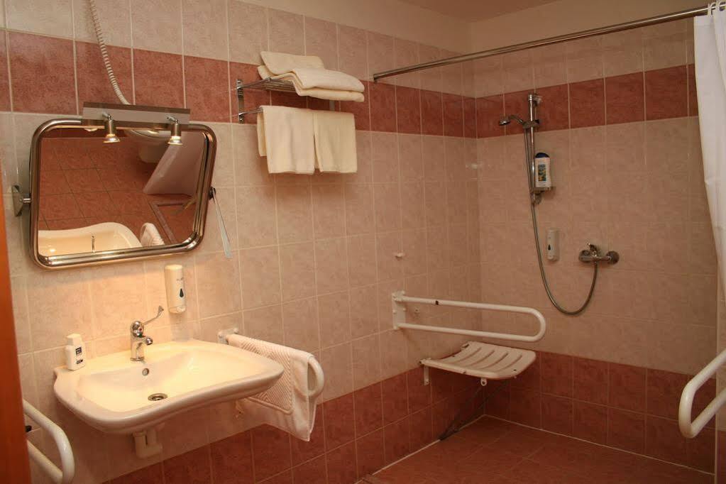 česká Koruna Hotel Decin
